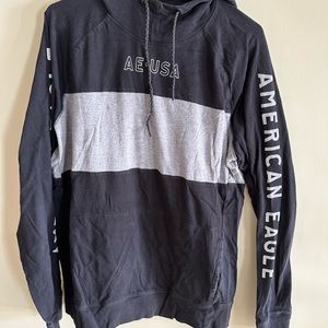 American Eagle lightweight hoodie